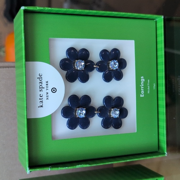 Kate Spade New York x Target Bundle Earrings, Hair Clips, Lipstick Bag Charm NWT - Picture 4 of 9